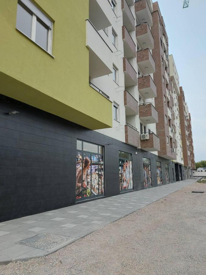 Center Sunrise Apartment Novi Sad Exterior photo